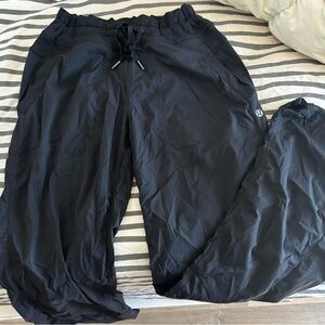 Lululemon wide leg jogger pants